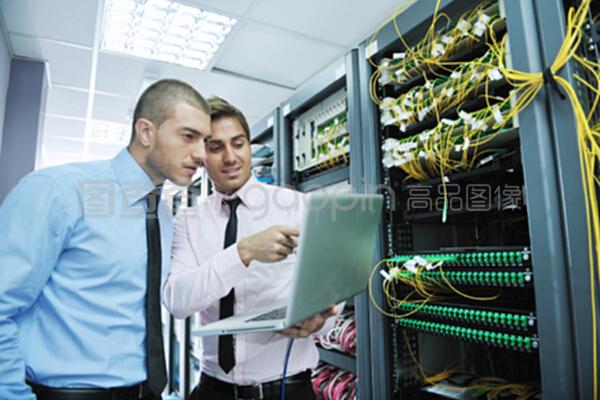 網(wǎng)絡(luò)服務(wù)器室網(wǎng)絡(luò)工程實(shí)施指南